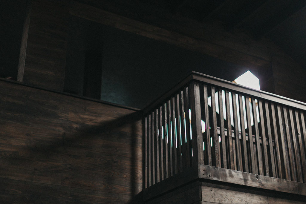 Balustrade en bois, vue plongeante